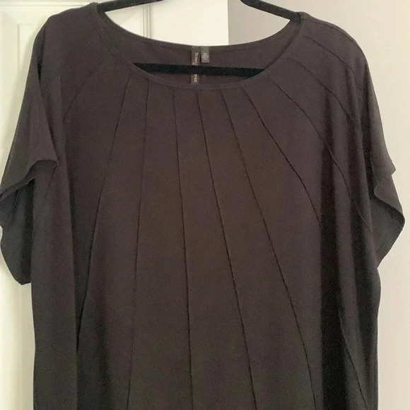 Black tunic  2X - Picture 1 of 6